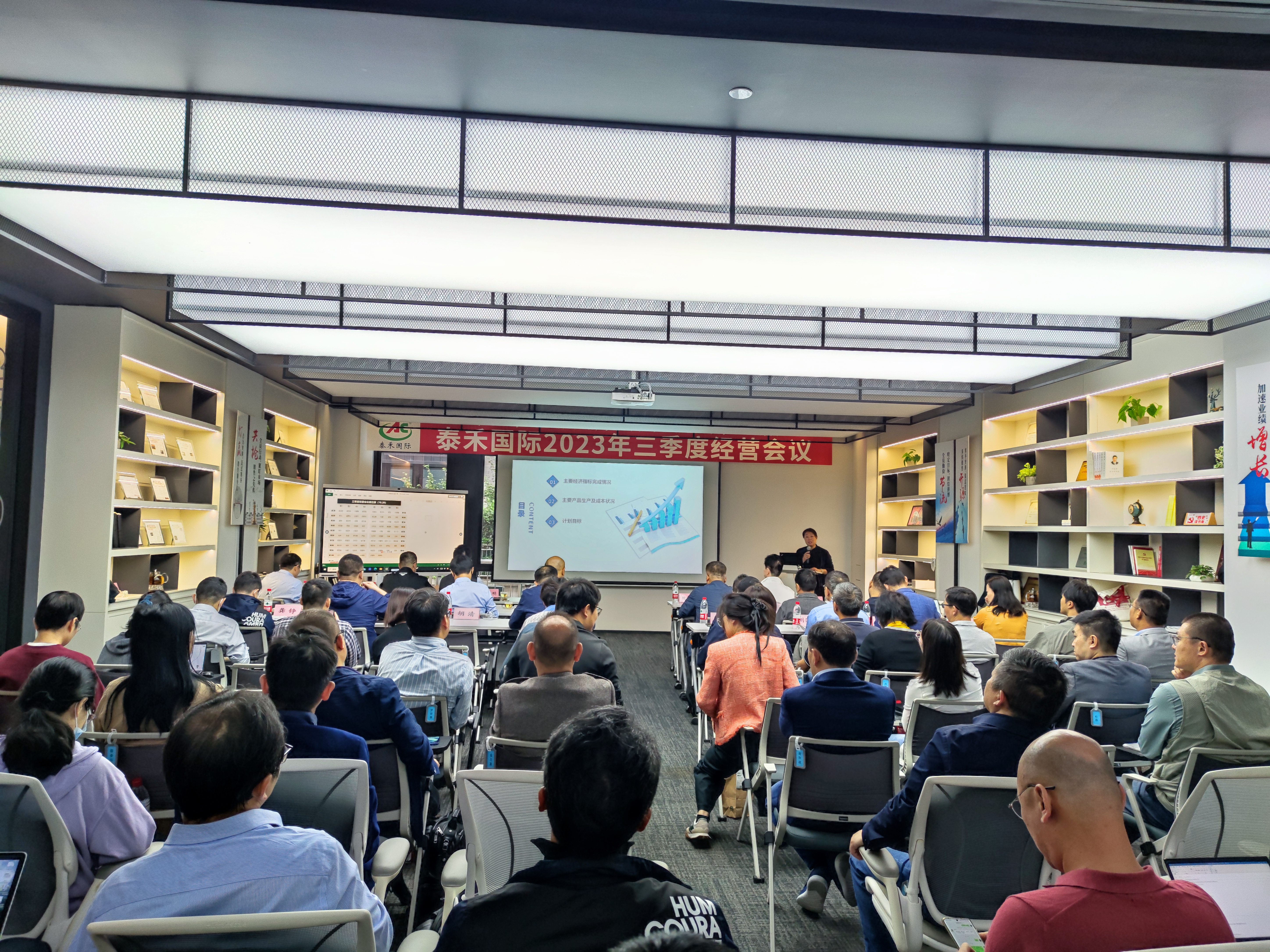 ���ľ��������ѹ�����ս�������ٳ��� �����������ǲ������ٿ�������ı��������